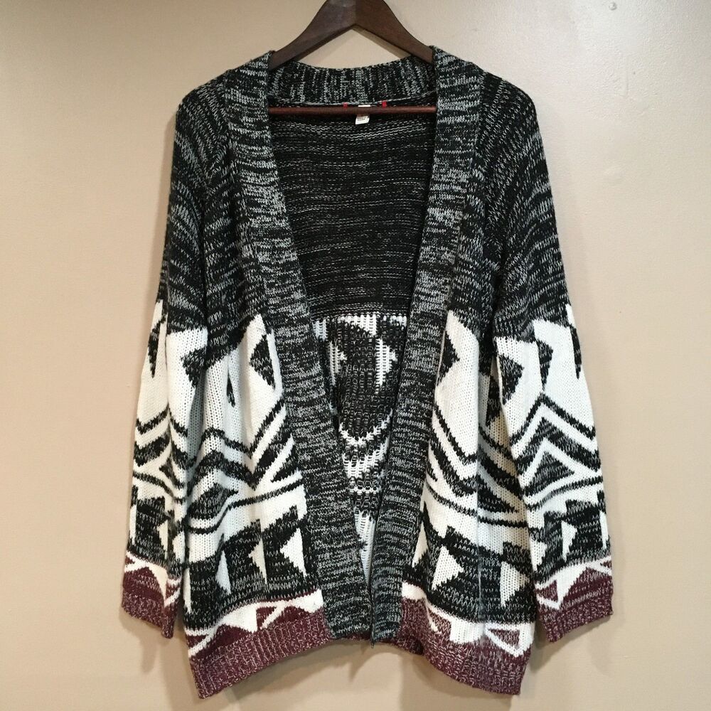 Unionbay Aztec Cardigan Sweater‎ Womens L Black White Burgundy Geometric Tribal
